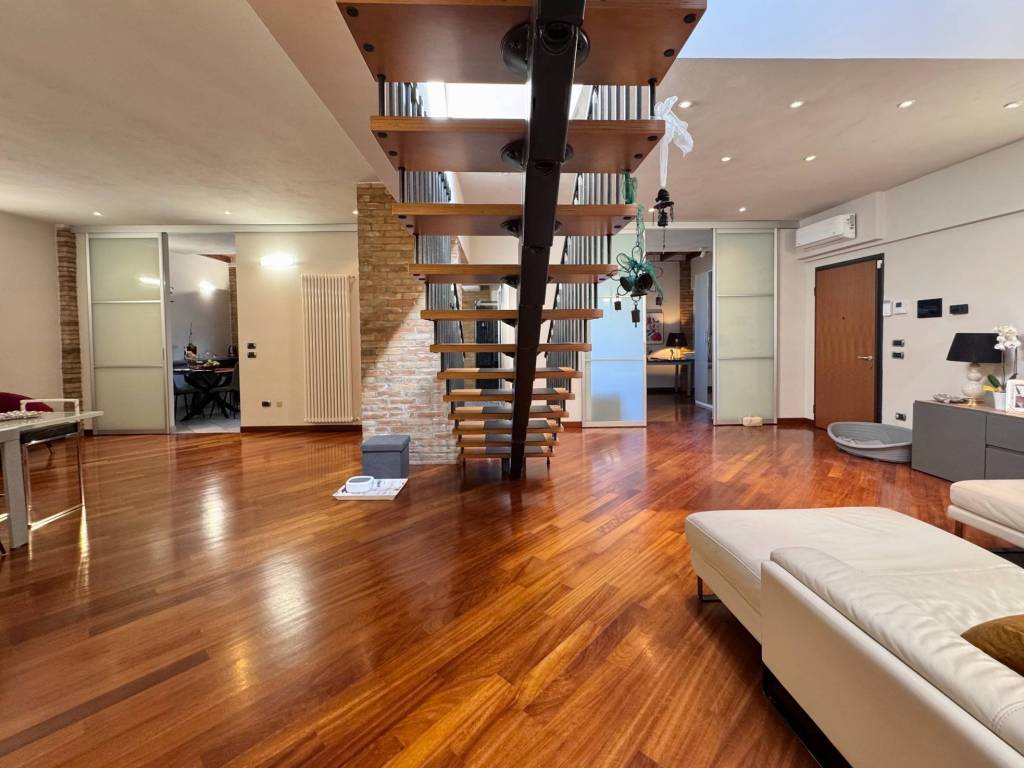 Appartamento a Montechiarugolo in Strada Pecorile - Foto 2