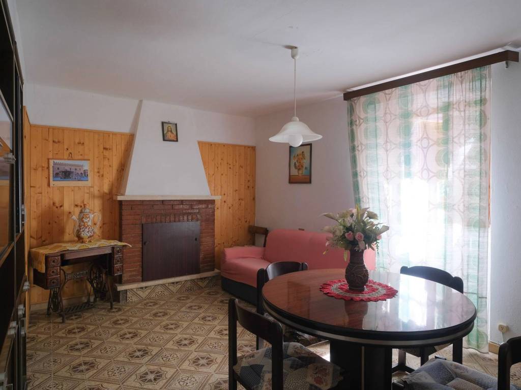 Casa indipendente a Saludecio in Via Pierino Albini, 8 - Foto 3