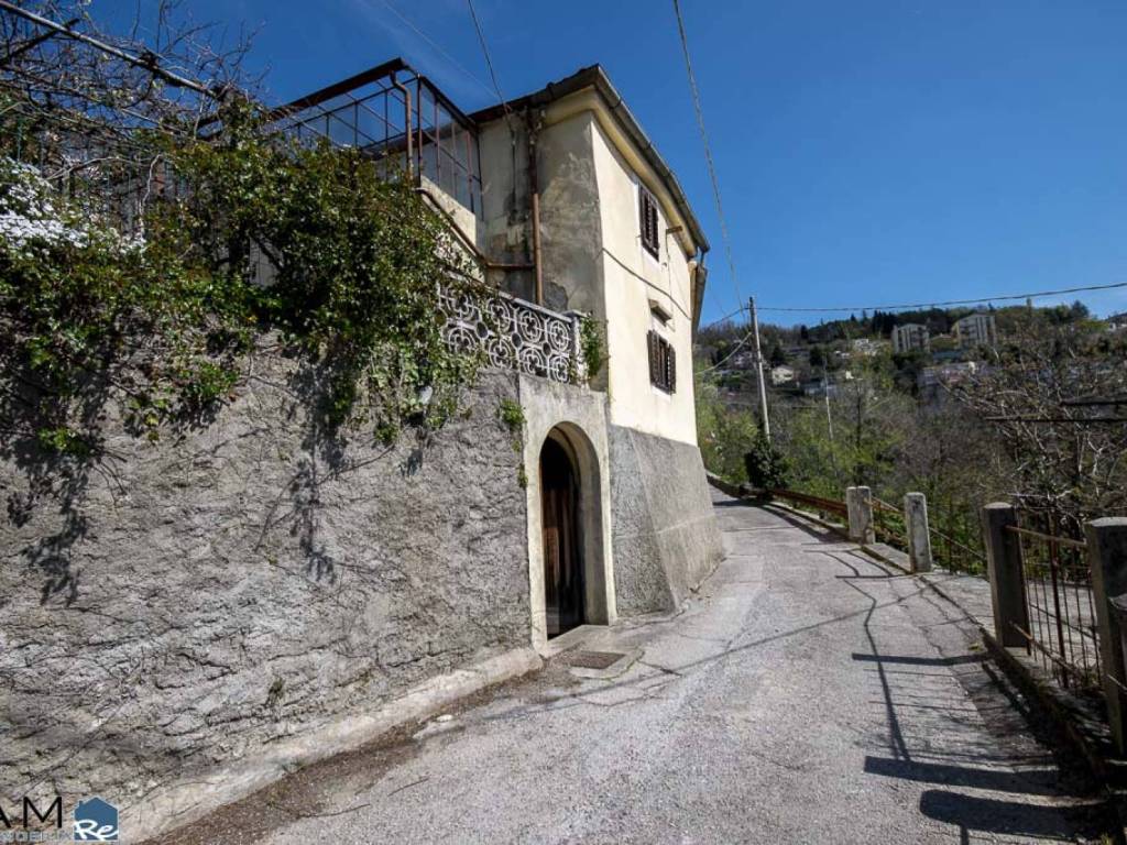 Villa a Trieste in VIA BAIARDI, 88 - Foto 4