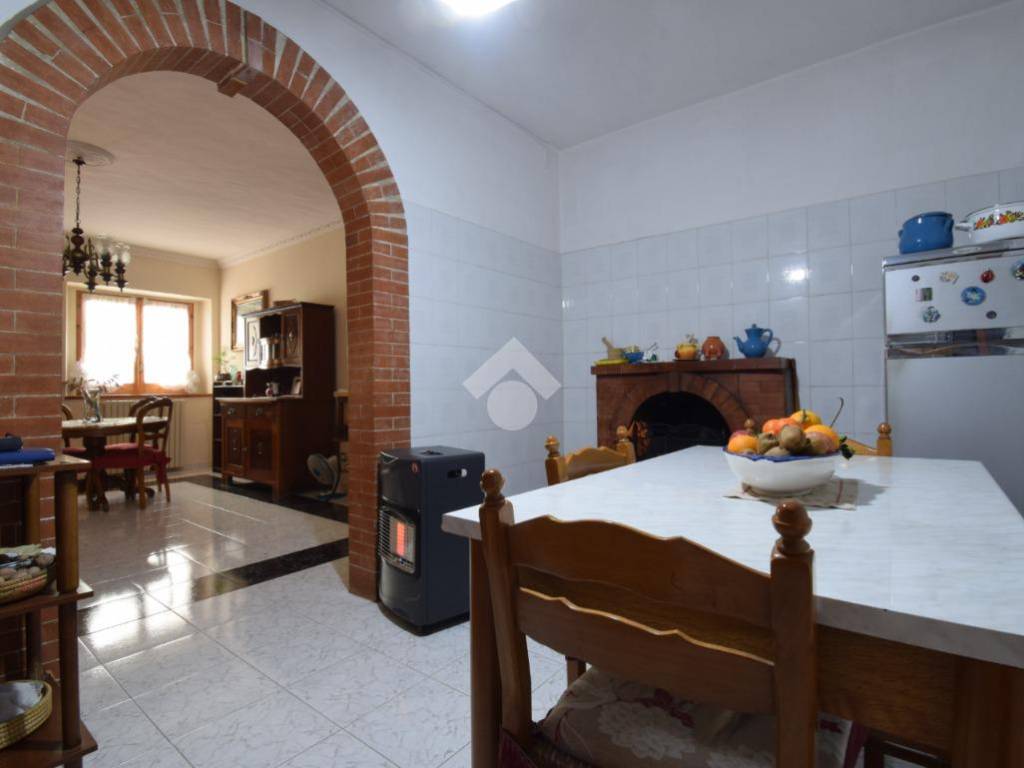 Casa indipendente a Sant'agata de' goti in Via Bagnoli, 130 - Foto 4