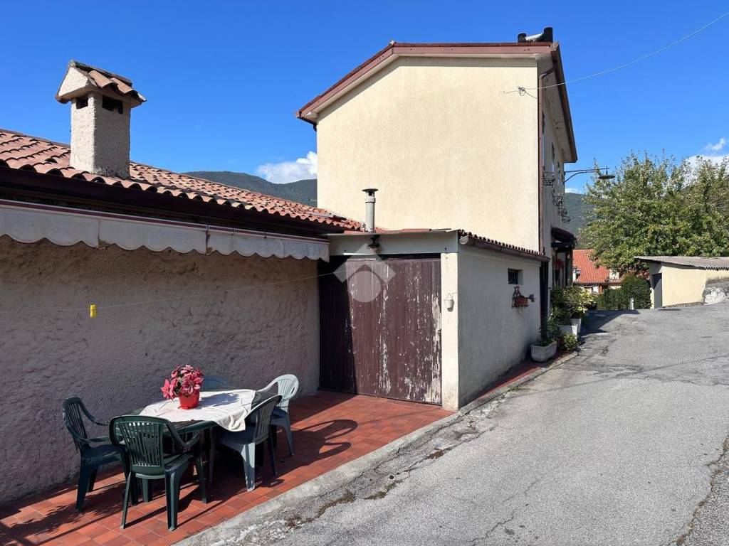 Rustico / casale a Pove del grappa in Via Bosa, 38 - Foto 3