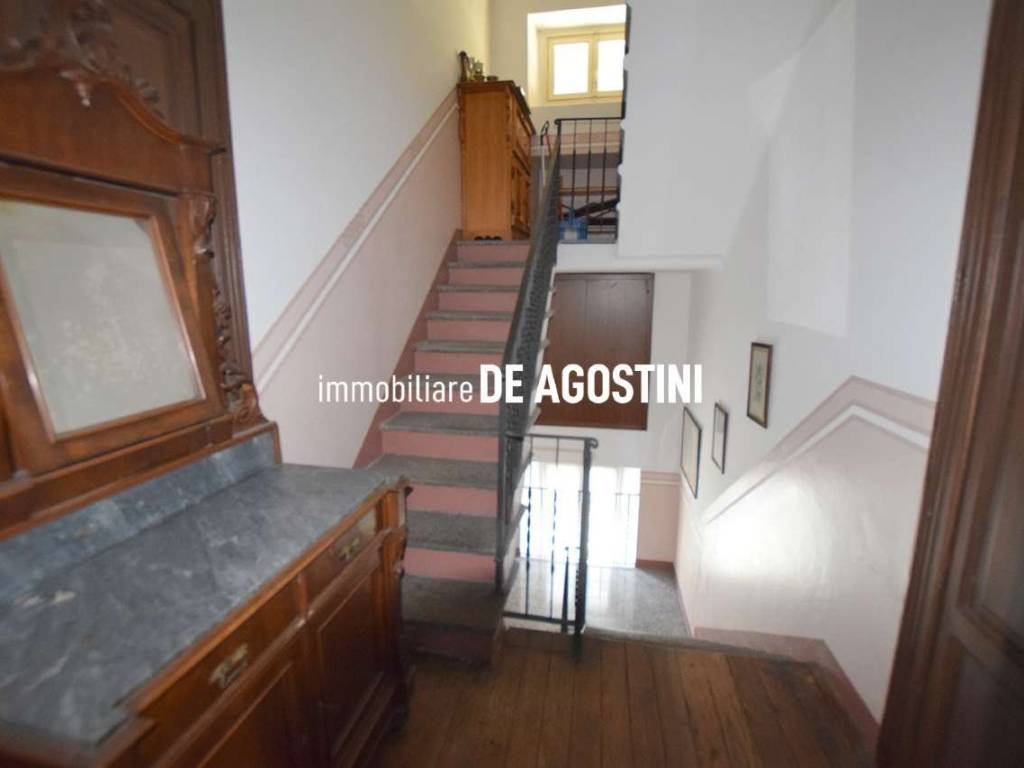 Appartamento a Lesa in via Roma 43 - Foto 3