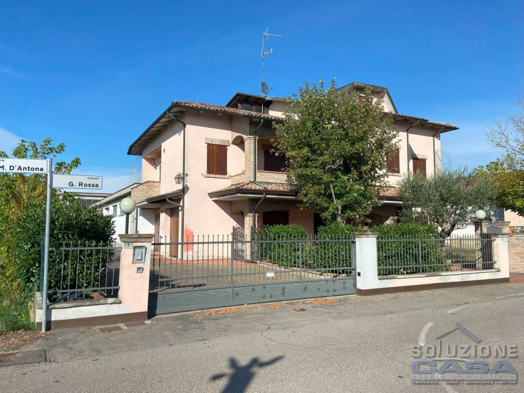 Villa a Campogalliano in Via Guido Rossa - Foto 3