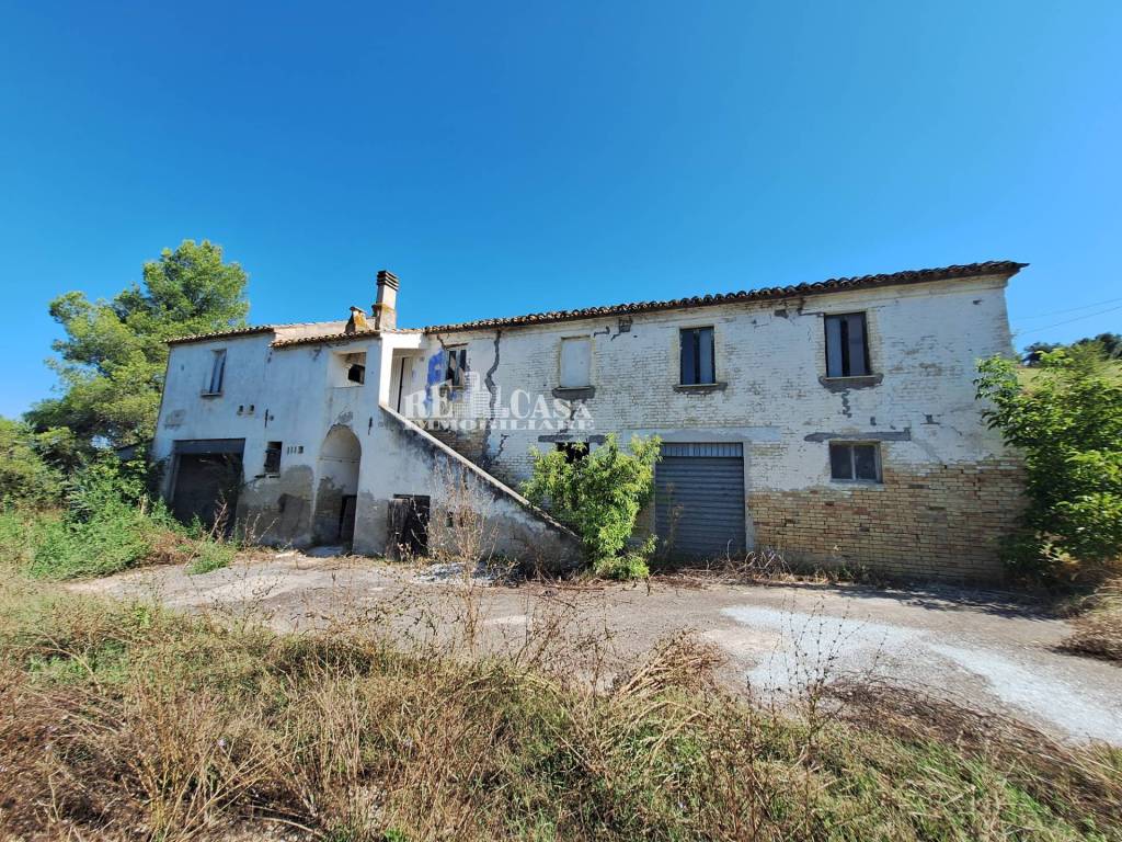 Rustico / casale a Monsampolo del tronto in contrada Collelungo - Foto 2