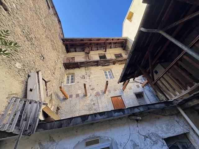 Casa indipendente a Cesana torinese in Via Roma, 55 - Foto 3