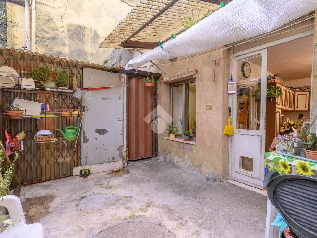 Appartamento a Verona in Vicolo Broglio, 04 - Foto 2