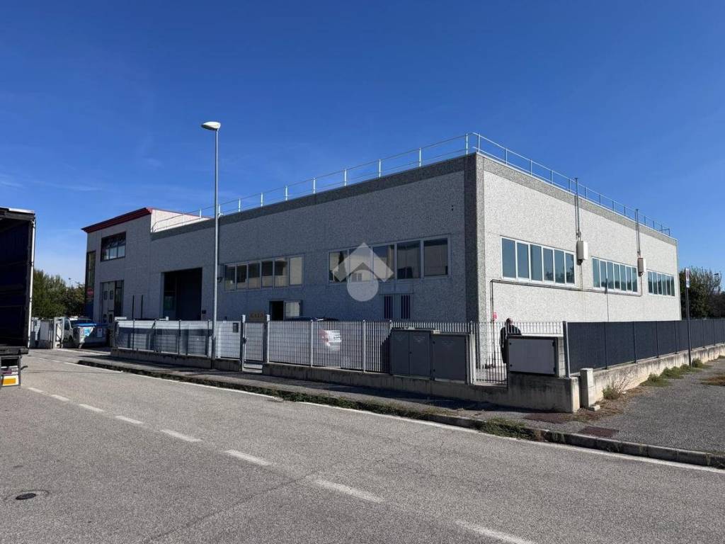 Immobile a Rimini in Via Luciano Lama, 15 - Foto 3