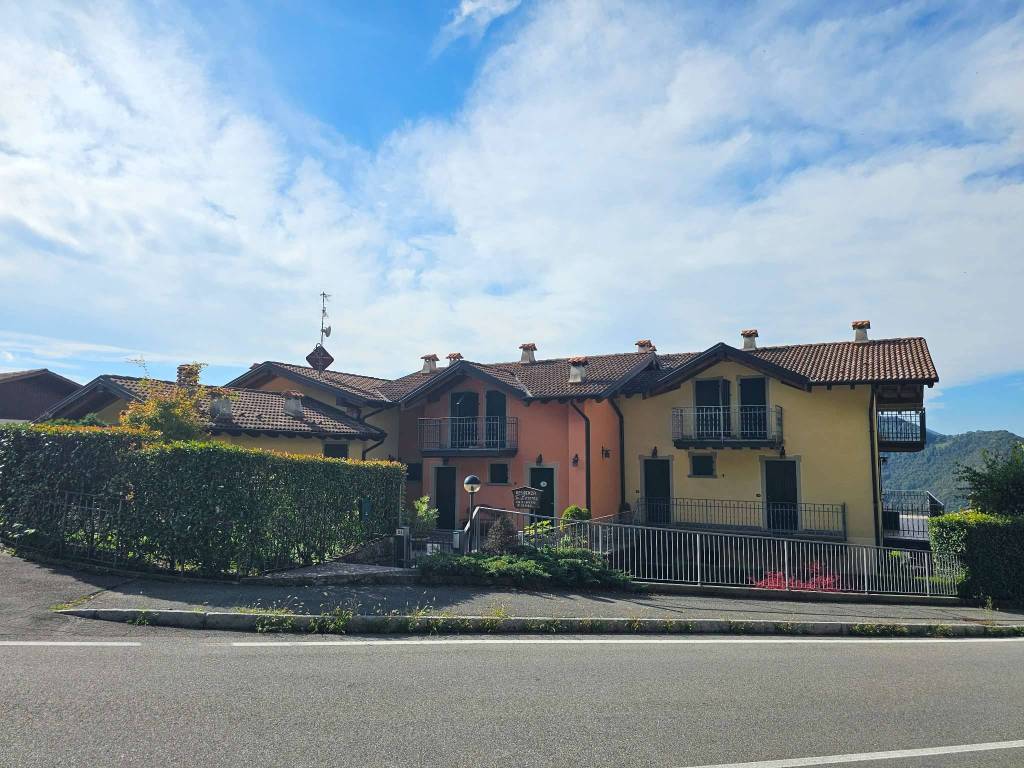 Appartamento a Costa serina in via San Lorenzo 33 - Foto 2