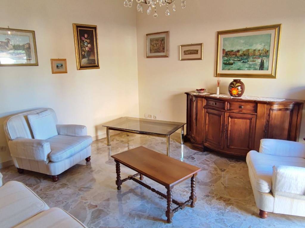 Appartamento a Bagno a ripoli in Via Tina Lorenzoni - Foto 3