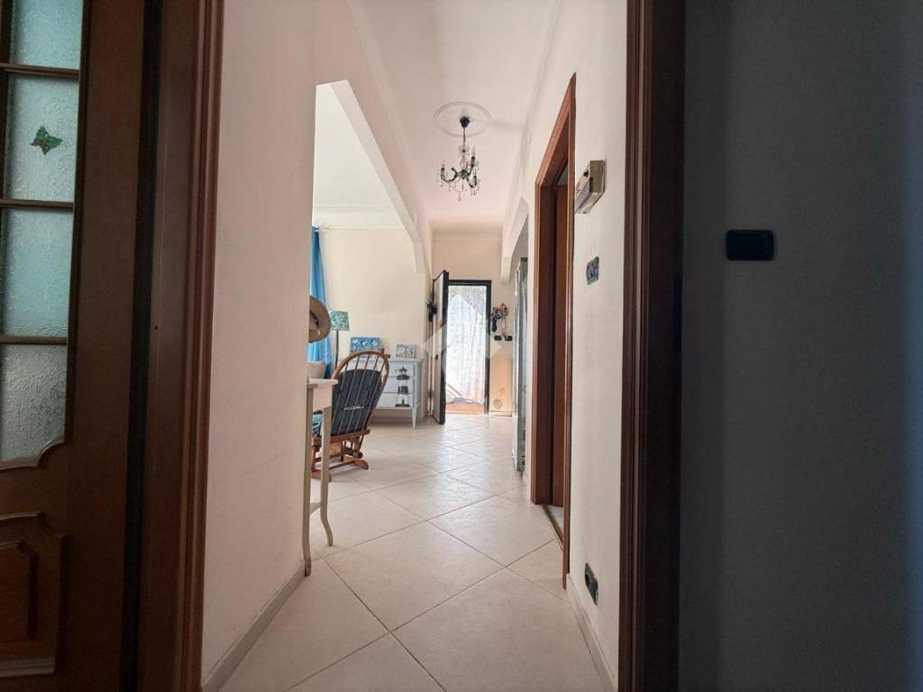 Villa a Ventimiglia in VIA GALLARDI, 75 - Foto 5