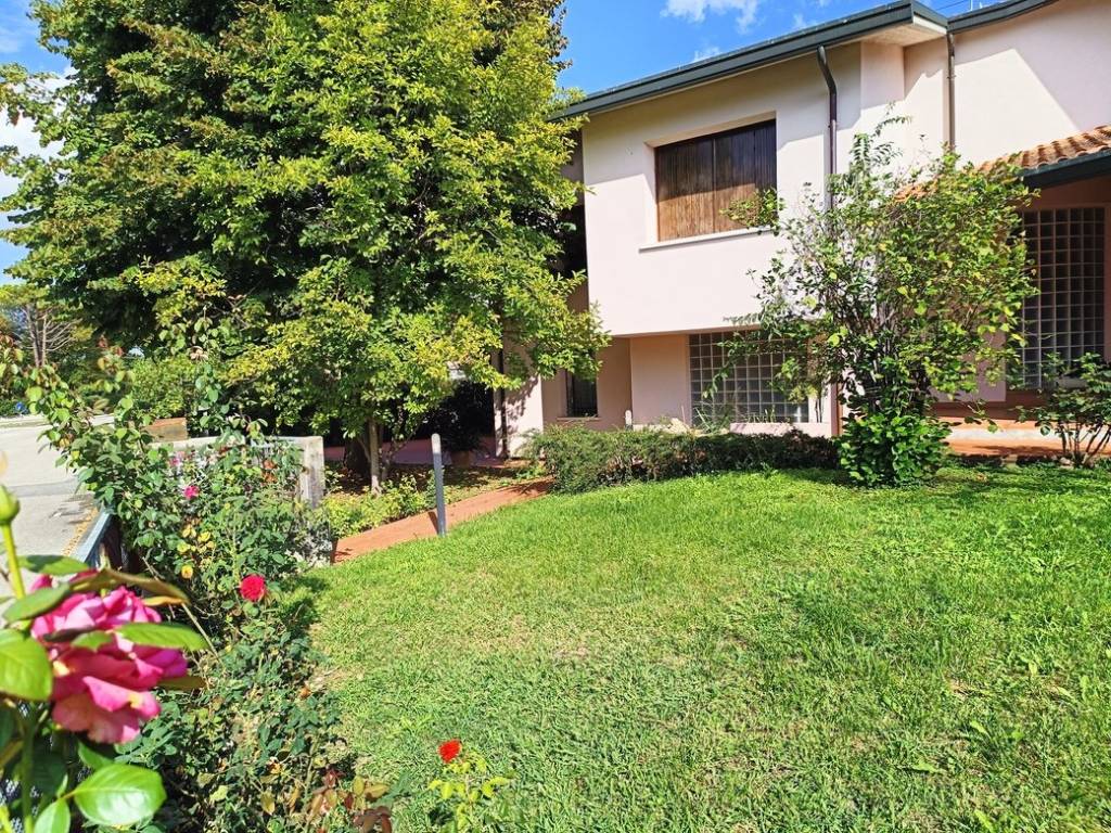 Villa a Cotignola in Via Ennio Guglielmi, 7 - Foto 4