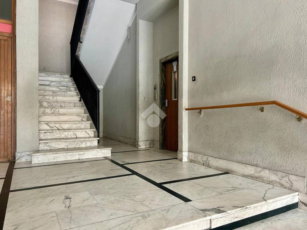 Appartamento a Cosenza in COSENZA VIALE DELLA REPUBBLICA, 297 - Foto 3