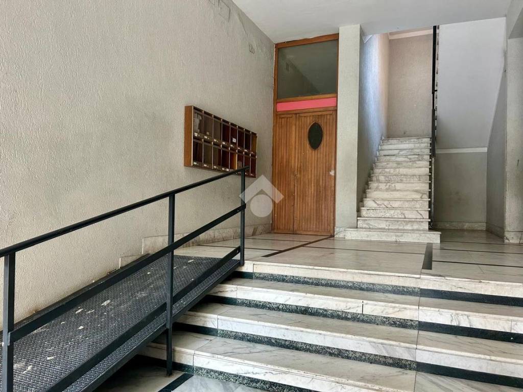 Appartamento a Cosenza in COSENZA VIALE DELLA REPUBBLICA, 297 - Foto 4