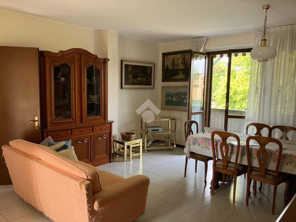 Appartamento a Lodi vecchio in Piazza Vittorio Emanuele Secondo, 38 - Foto 3