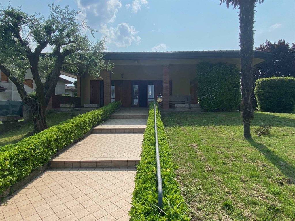 Villa a Due carrare - Foto 2