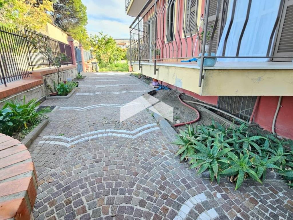 Appartamento a Cercola in Viale Schellembrid - Foto 3