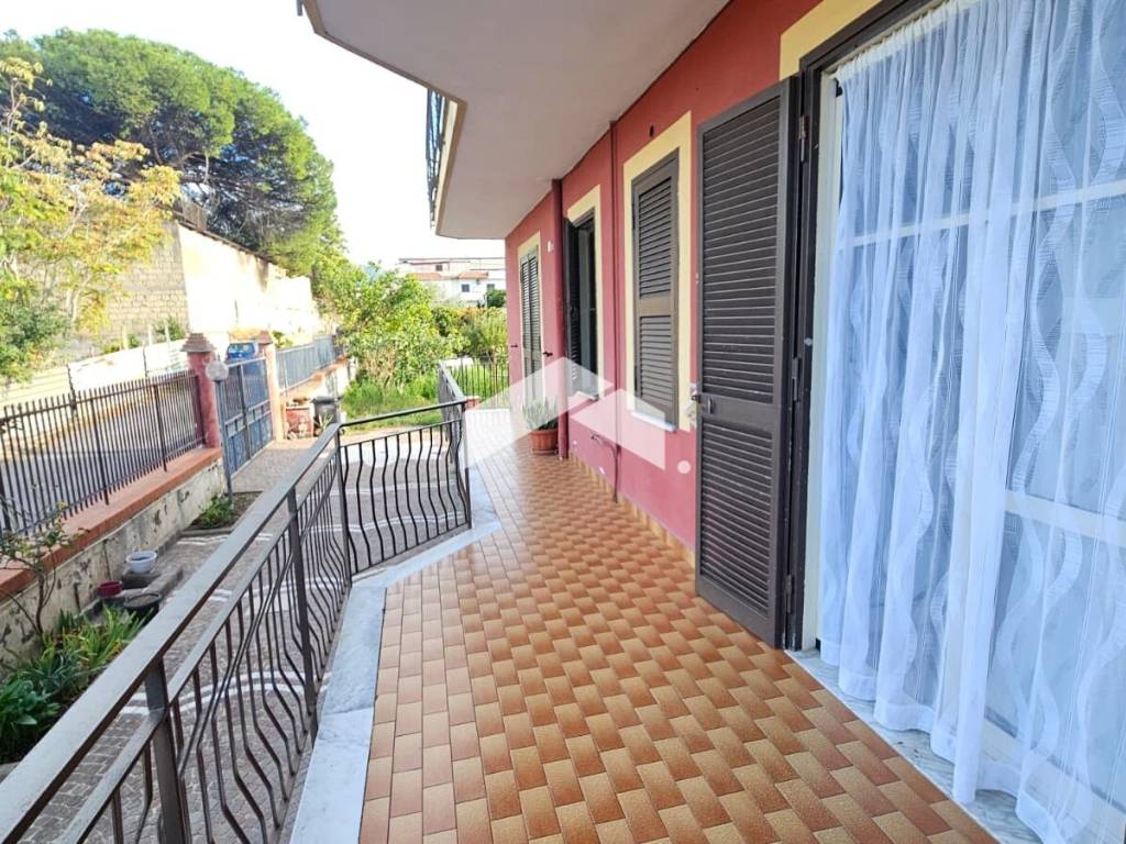 Appartamento a Cercola in Viale Schellembrid - Foto 4