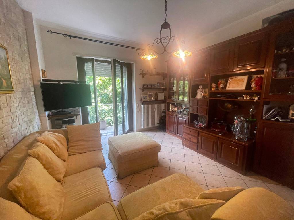 Appartamento a Asti in Viale Pilone - Foto 2