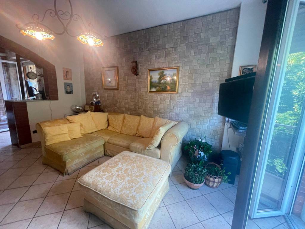 Appartamento a Asti in Viale Pilone - Foto 3