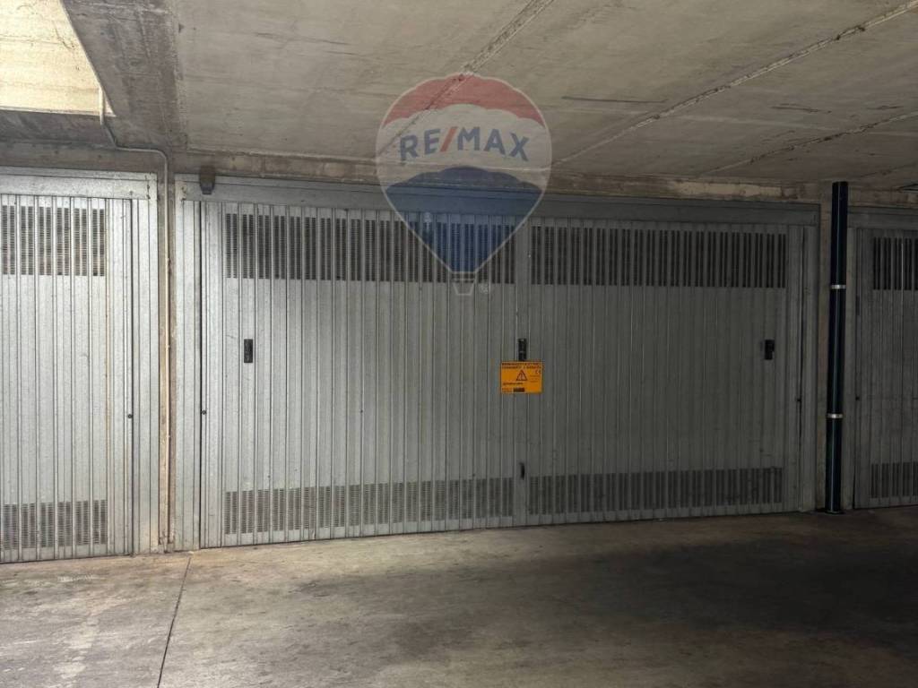 Box / garage a Cernusco sul naviglio in VIA ROGGIA RENATELLA, 2 - Foto 3