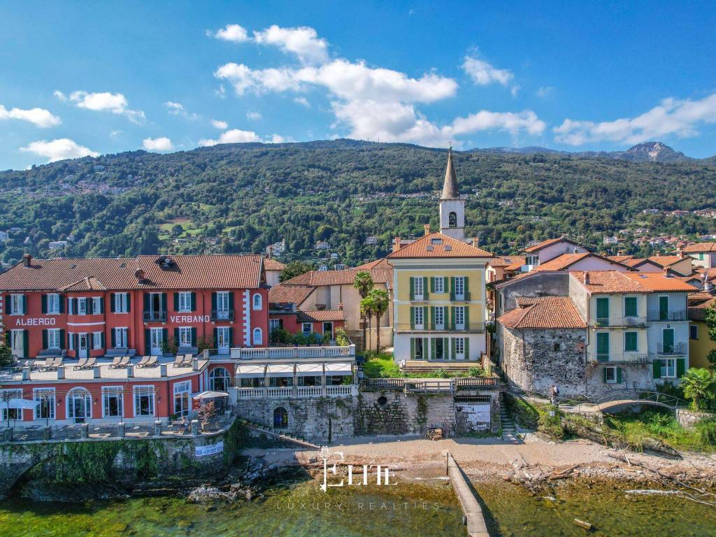 Villa a Stresa in Via Ugo Ara - Foto 2