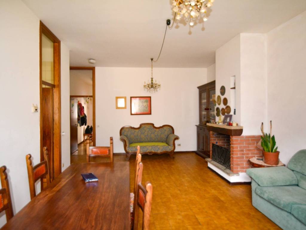 Appartamento a Morbegno in Via San Giovanni - Foto 3