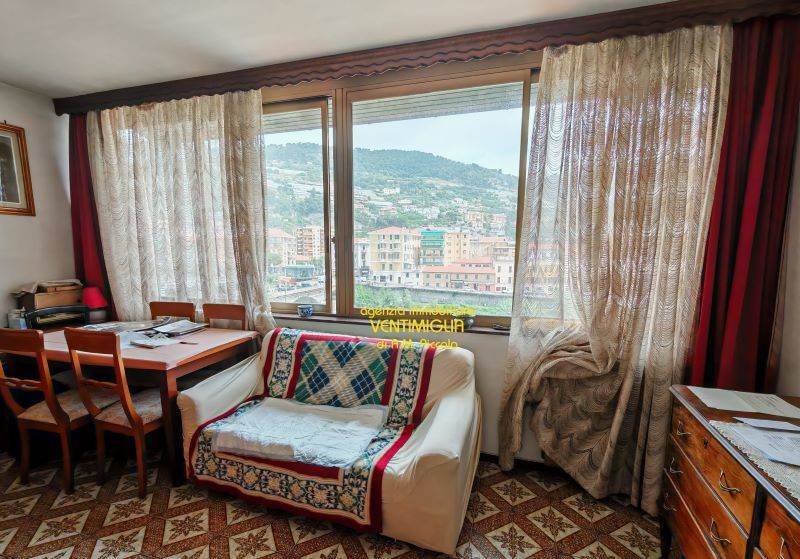 Appartamento a Ventimiglia in Via Trossarelli - Foto 4