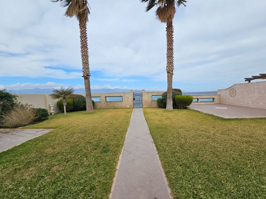 Villa a Reggio calabria in Via Longitudinale, 41 - Foto 4