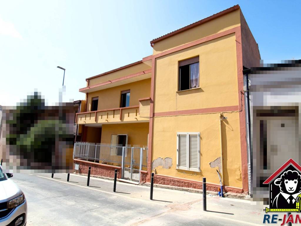 Villa a Sinnai in Via San Nicolò, 38 - Foto 2