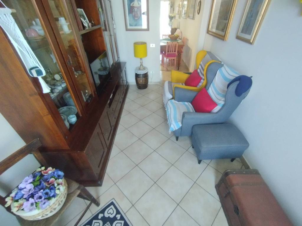 Appartamento a Quarrata in Strada Statale Fiorentina, 111 - Foto 2