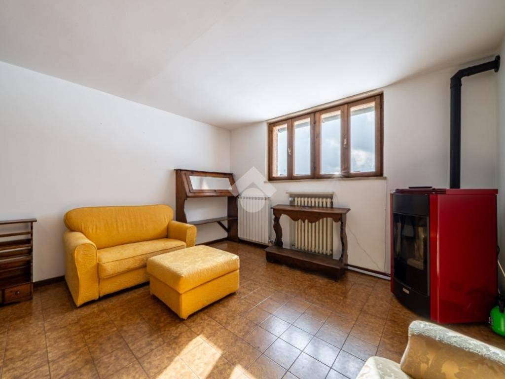 Appartamento a Bosco chiesanuova in Località Campolevà - Foto 4