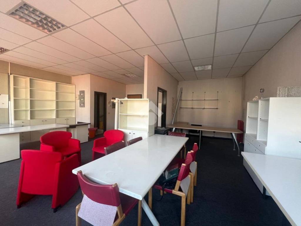 Immobile a Sondrio in Largo Sindelfingen - Foto 2