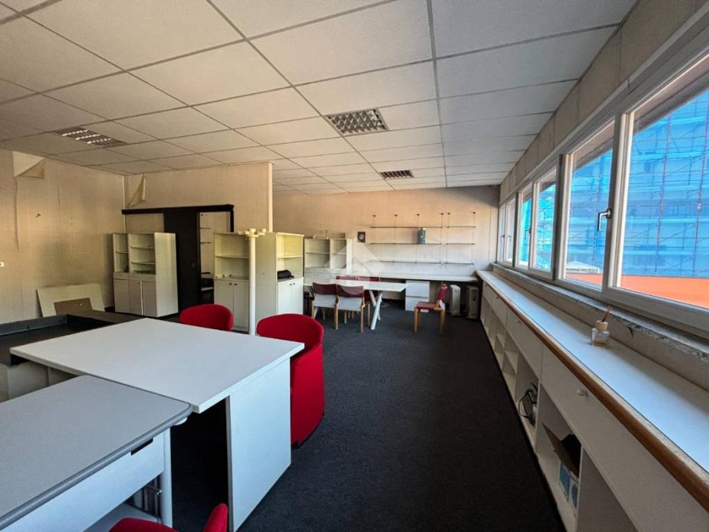 Immobile a Sondrio in Largo Sindelfingen - Foto 4