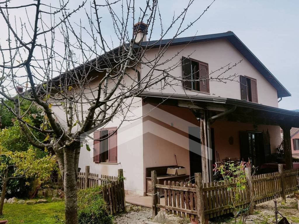 Villetta a schiera a Vinchiaturo in C.da Santa Maria - Foto 2