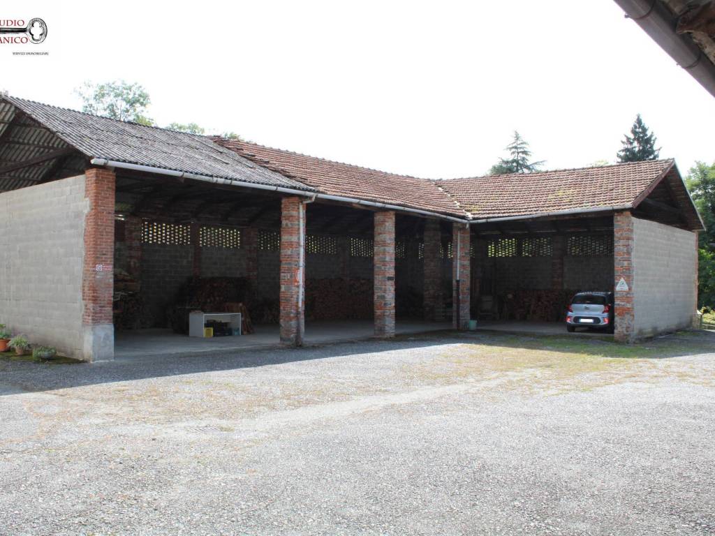 Palazzo / stabile a Biella in Strada Mulino del Ratto, 1 - Foto 2