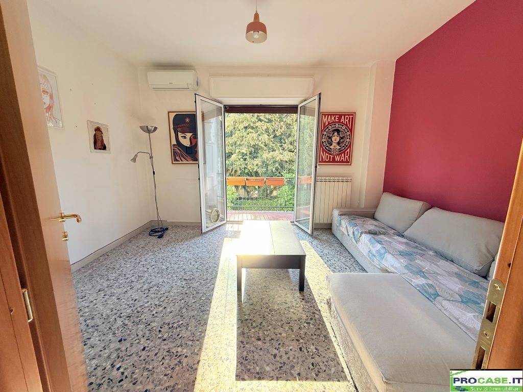 Appartamento a Saronno in Via Antonio Stoppani, 2 - Foto 4