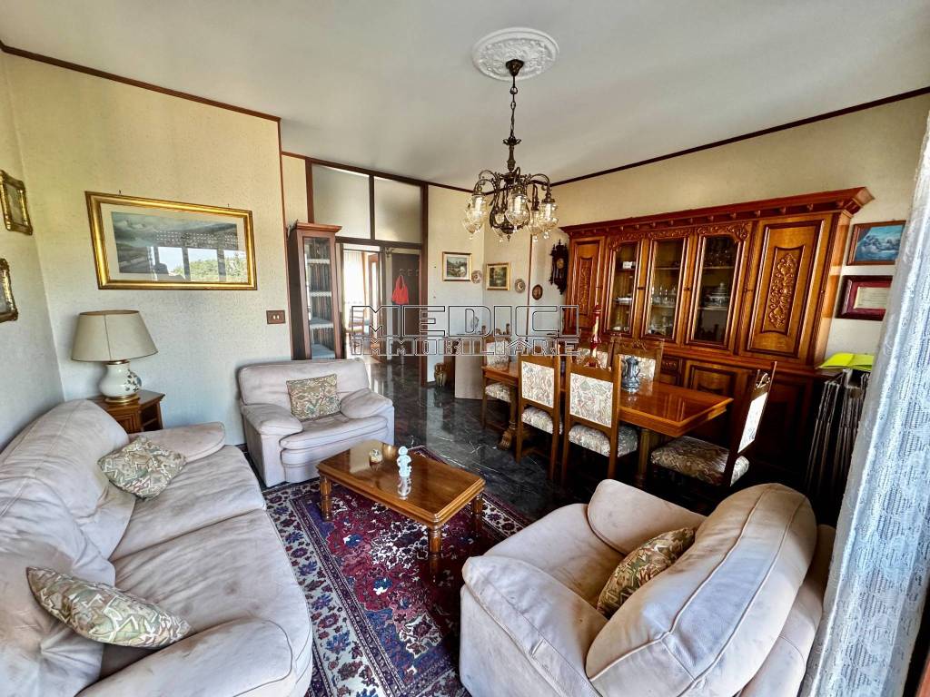 Appartamento a Asti in Via Federico Dettoni, 44 - Foto 2