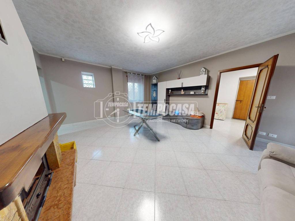 Casa indipendente a Volpiano in Via Lombardore 24 - Foto 4
