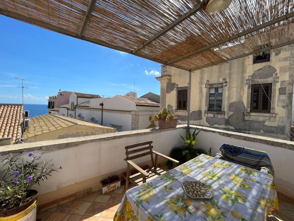Appartamento a Siracusa in Via Gian Battista Alagona - Foto 3