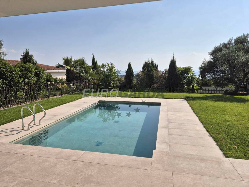 Villa a Bardolino in Strada Sopra Paerno, 6 - Foto 4