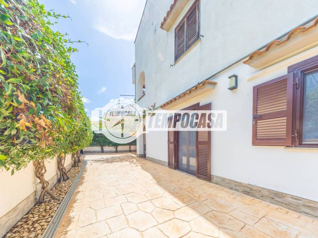 Appartamento a Cerveteri in Via Cales - Foto 3
