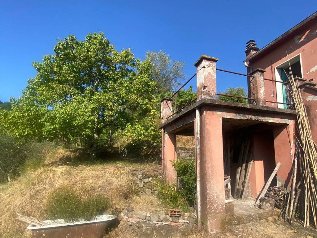 Villa a Follo in Via Guglielmo Marconi, 1 - Foto 4