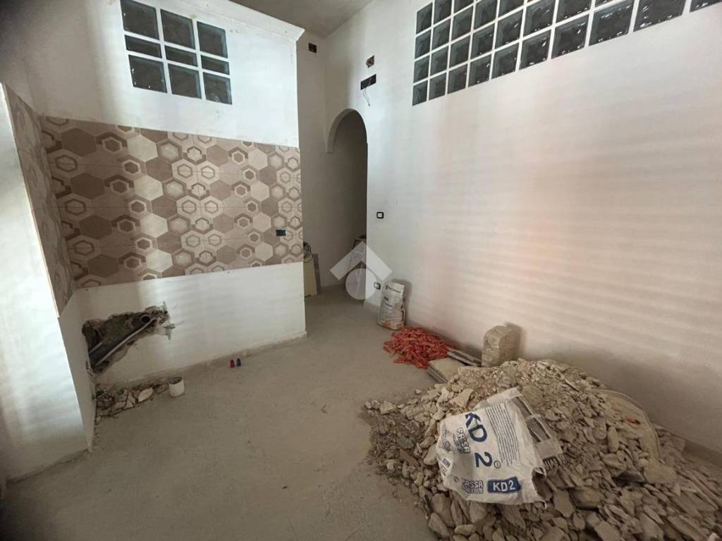 Appartamento a Barletta in Via Francesco Sponzilli - Foto 5