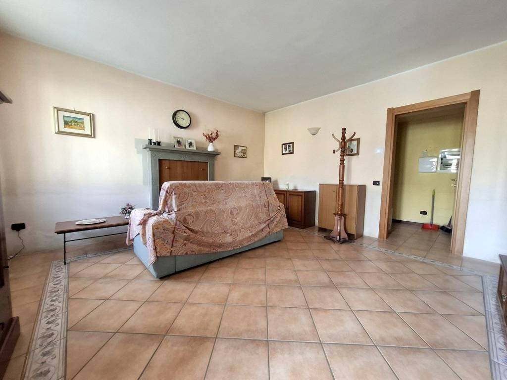 Casa indipendente a Sumirago in Via Giuseppe Garibaldi, 9 - Foto 5