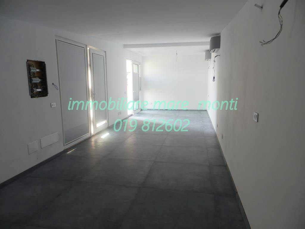 Appartamento a Albissola marina in Via Filippo Gentile - Foto 4