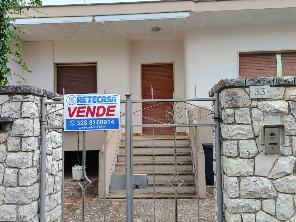 Casa indipendente a Melpignano in Via Santa Caterina, 35 - Foto 3