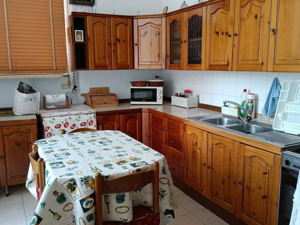 Casa indipendente a Melpignano in Via Santa Caterina, 35 - Foto 4