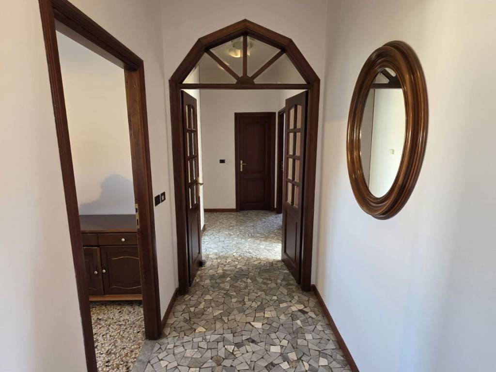 Appartamento a Parma in Viale Osacca - Foto 5
