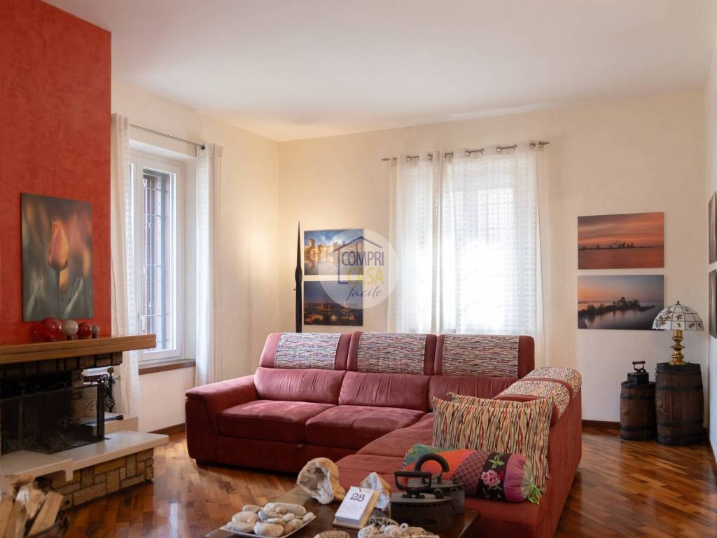 Villa a Verona in Via Leopardi, 13 - Foto 4