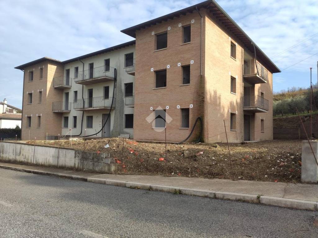 Appartamento a Deruta in Via Albertini - Foto 2
